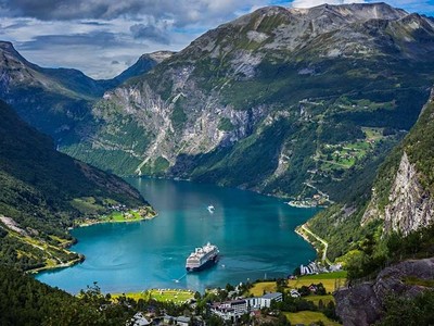 Okruh Skandinávií s plavbou po fjordu